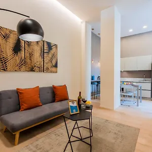 Sweett - Porta Romana Apartamento