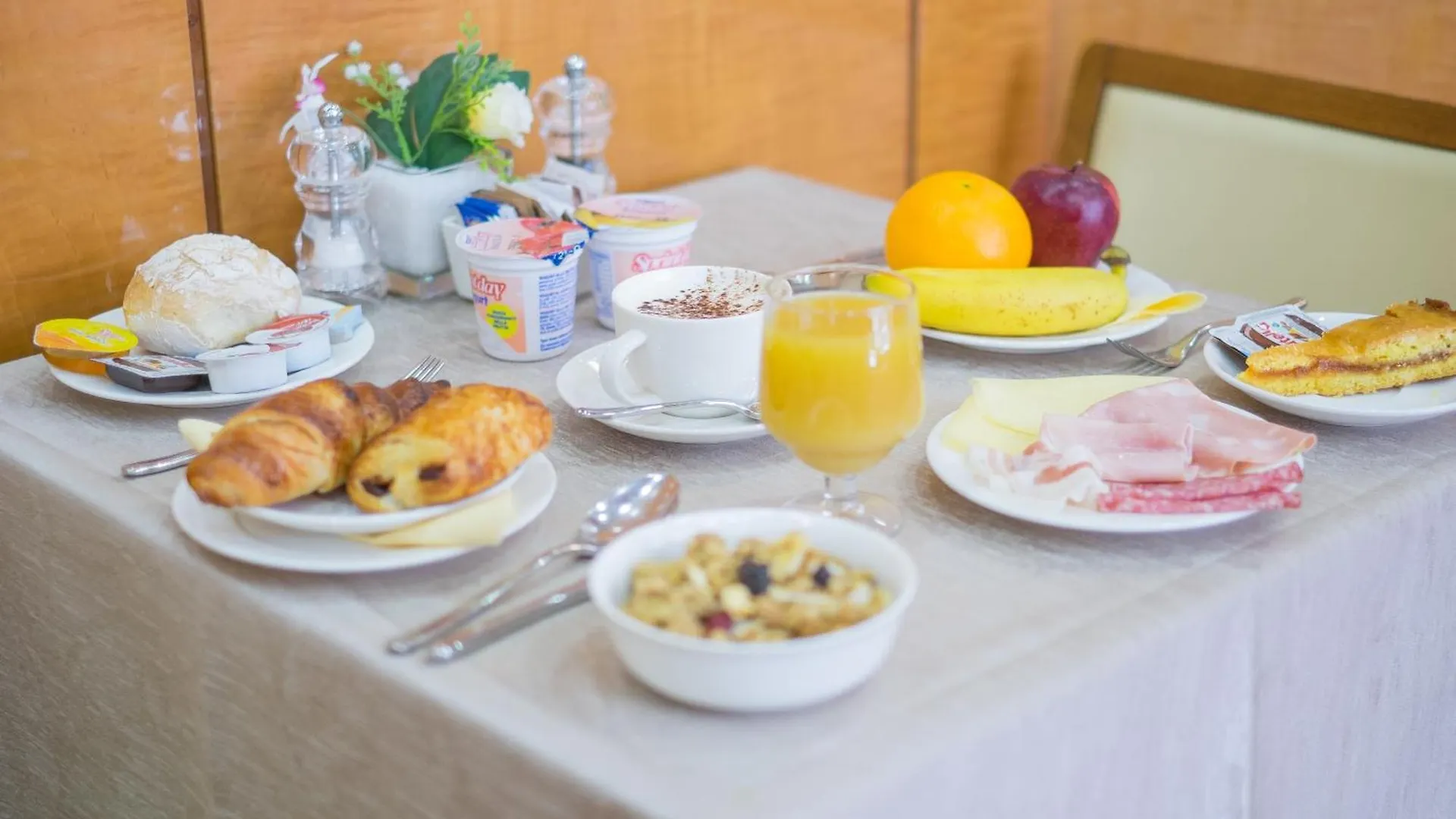 ***  Hotel Teco Μιλάνο Ιταλία
